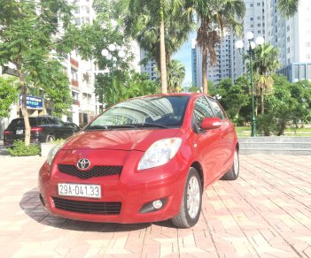 Toyota Yaris 1.3AT 2010 - Cần bán xe Toyota Yaris 1.3AT đời 2011, màu đỏ, nhập khẩu nguyên chiếc