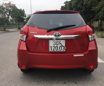 Toyota Yaris 1.3G 2015 - Gia đình bán gấp Toyota Yaris 1.3G đời 2015, màu đỏ, xe nhập