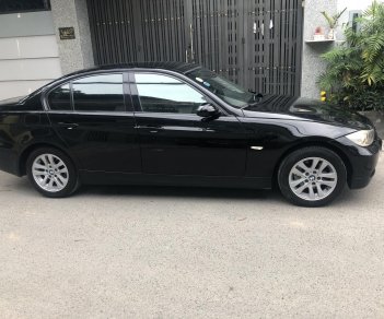 BMW 3 Series 320i 2008 - Bán BMW 320i 2008 tự động màu đen sang trọng cực kỳ.