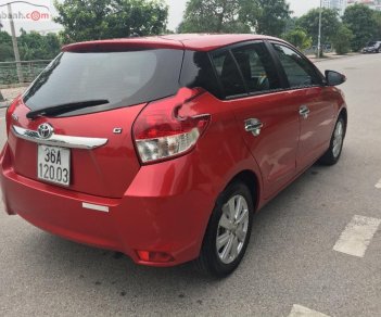 Toyota Yaris 1.3G 2015 - Gia đình bán gấp Toyota Yaris 1.3G đời 2015, màu đỏ, xe nhập