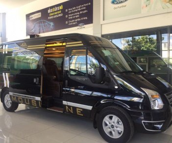 Ford Transit Luxury 2019 - Ford Transit độ Limousine 10 chỗ đẳng cấp giá cực kỳ ưu đãi khi gọi ngay hotline: 0933 068 739