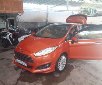 Ford Fiesta 2014 - Cần bán gấp Ford Fiesta đời 2014, màu đỏ, xe nhập chính chủ, giá 420tr