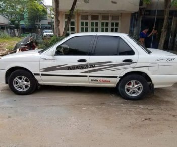 Nissan Sunny 1994 - Bán xe Nissan Sunny đời 1994, màu trắng, giá 50tr