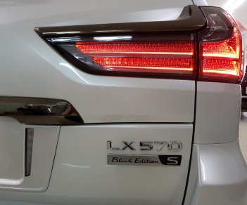 Lexus LX 570 Black Edition S 2019 - Bán Lexus 570 Black Edition S 2019, màu trắng, nhập khẩu 