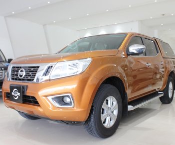 Nissan Navara 2.5 AT 2016 - Bán Nissan Navara 2.5 AT năm 2016, màu cam, nhập khẩu