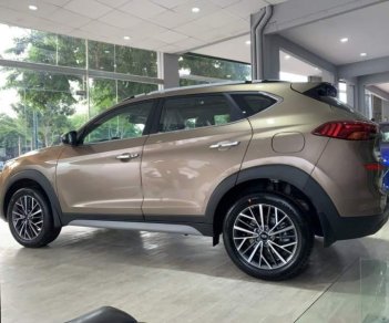 Hyundai Tucson   2.0 AT 2019 - Bán xe Hyundai Tucson 2019, màu nâu, nhập khẩu