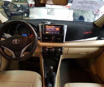 Toyota Vios 1.5E MT 2016 - Bán Toyota Vios 1.5E năm sản xuất 2016, màu bạc