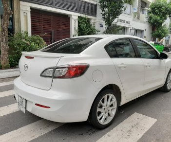 Mazda 3 S 2014 - Bán Mazda 3 S sản xuất 2014, màu trắng, giá chỉ 468 triệu