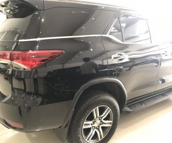 Toyota Fortuner 2017 - Bán Toyota Fortuner đời 2017, màu đen, giá tốt nhất khu vực