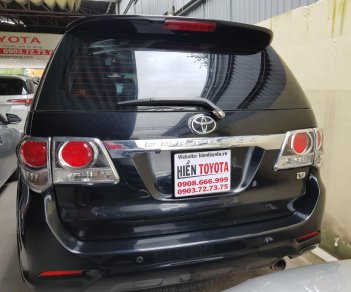 Toyota Fortuner 2.7V 2015 - Bán Toyota Fortuner 2.7V 2015, màu đen, 785 triệu