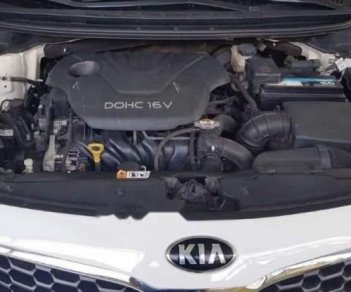 Kia K3     2014 - Cần bán lại xe Kia K3 đời 2014, màu trắng, nhập khẩu