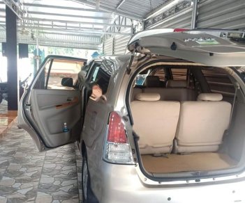 Toyota Innova 2010 - Chính chủ bán Toyota Innova 7 chỗ đời 2010, xe tốt máy êm