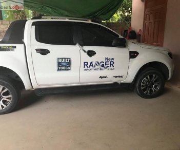 Ford Ranger XLS 2.2L 4x2 AT 2017 - Bán Ford Ranger XLS số tự động, màu trắng, đời 2017, xe lên đồ như Wildtrak