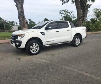 Ford Ranger Wildtrak 3.2 2015 - Bán ô tô Ford Ranger Wildtrak 3.2 sản xuất năm 2015, màu trắng, xe nhập