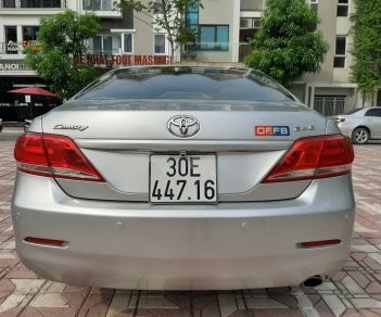 Toyota Camry 2.4G 2009 - Cần bán xe Toyota Camry 2.4G 2009, màu bạc, 545tr