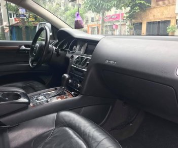 Audi Q7 2006 - Bán xe Audi Q7 sản xuất 2006, nhập khẩu nguyên chiếc, giá tốt