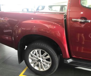 Isuzu Dmax 2019 - Bán xe bán tải Isuzu Dmax 2019 , 2 cầu số sàn.
Giá tốt nhất tại TP. HCM, tặng nắp thùng thấp hấp dẫn.
Phụ kiện 10 triệu đồng
Hỗ trợ trả góp