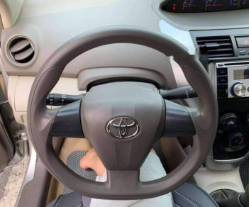 Toyota Vios E 2010 - Bán Toyota Vios E sản xuất 2010, màu bạc, nhập khẩu 