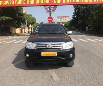 Toyota Fortuner 2009 - Cần bán xe Toyota Fortuner 2.7V 4x4AT năm 2009, màu đen, 1 chủ, xe cực gắt, xuất sắc