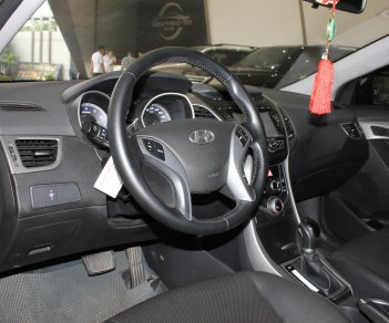 Hyundai Elantra GLS 2015 - Bán ô tô Hyundai Elantra GLS đời 2015, màu bạc, nhập khẩu, 500 triệu