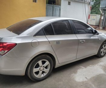 Chevrolet Cruze LS 2013 - Bán Chevrolet Cruze LS 2013, màu bạc, chính chủ từ đầu