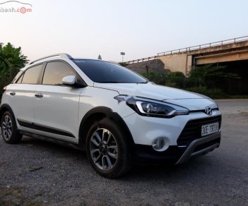 Hyundai i20 Active 2016 - Bán Hyundai i20 Active 2016, màu trắng, xe nhập  