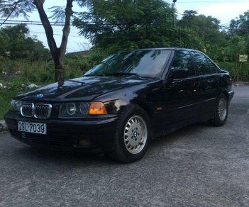 BMW 3 Series  320i 1999 - Bán xe BMW 320i đời 1999, màu đen