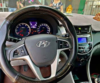 Hyundai Accent 2012 - Bán xe Hyundai Accent năm 2012, màu đen, nhập khẩu còn mới, giá cạnh tranh