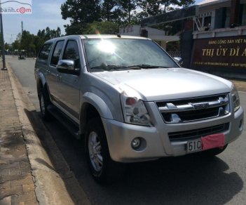 Isuzu Dmax 2011 - Bán Isuzu Dmax đời 2011, màu bạc, xe nhập số sàn, giá 335tr