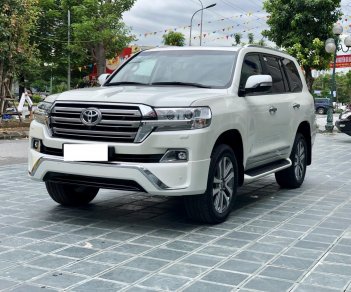 Toyota Land Cruiser 2018 - Cần bán xe Toyota Land Cruiser VX-R 2018 siêu lướt, nhập khẩu Trung Đông, LH 094.539.2468 Ms Hương