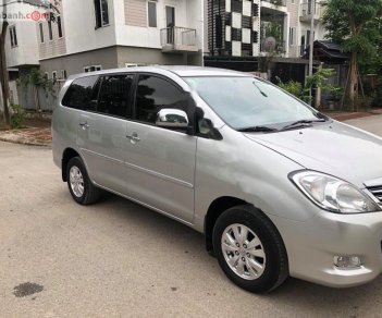 Toyota Innova 2.0G 2011 - Bán Toyota Innova 2.0G đời 2011, màu bạc, chính chủ, giá tốt