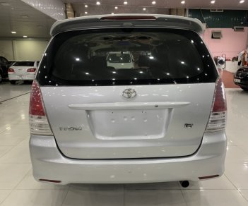 Toyota Innova J 2008 - Cần bán xe Toyota Innova J 2008, màu bạc