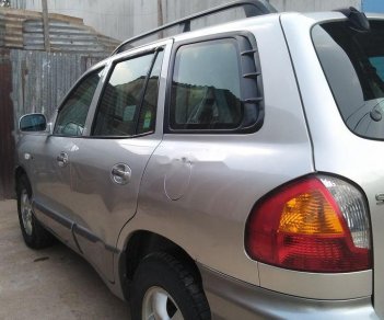 Hyundai Santa Fe  Gold 2004 - Cần bán lại xe Hyundai Santa Fe Gold năm 2004, màu bạc, đã bảo dưỡng toàn bộ