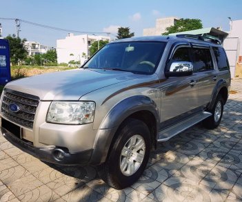 Ford Everest AT 2009 - Bán xe Ford Everest 2009 số tự động, máy dầu, màu hồng phấn