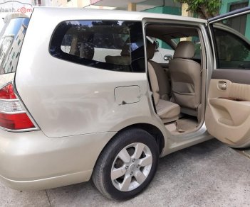 Nissan Grand livina 2011 - Bán Nissan Grand livina sản xuất năm 2011, xe nhập 