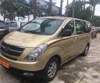 Hyundai Starex 2010 - Bán ô tô Hyundai Starex đời 2010, màu vàng, nhập khẩu nguyên chiếc, 530 triệu