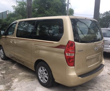 Hyundai Starex 2010 - Bán ô tô Hyundai Starex đời 2010, màu vàng, nhập khẩu nguyên chiếc, 530 triệu