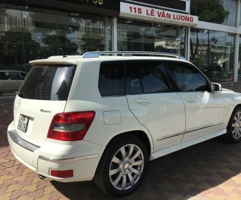 Mercedes-Benz GLK Class 2009 - Cần bán gấp Mercedes năm sản xuất 2009, màu trắng