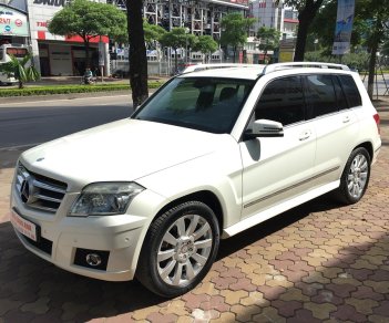 Mercedes-Benz GLK Class 2009 - Cần bán gấp Mercedes năm sản xuất 2009, màu trắng