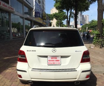 Mercedes-Benz GLK Class 2009 - Cần bán gấp Mercedes năm sản xuất 2009, màu trắng