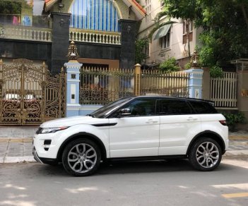 LandRover Evoque 2012 - Cần bán LandRover Evoque năm sản xuất 2012, màu trắng, nhập khẩu