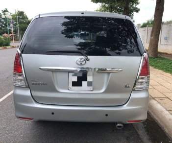 Toyota Innova  2.0G  2011 - Bán Toyota Innova 2.0G 2011, màu bạc, chính chủ