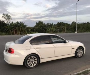 BMW 3 Series 320i 2008 - Bán BMW 3 Series 320i đời 2008, màu trắng, xe nhập