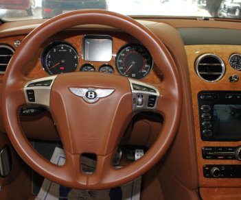 Bentley Continental Speed 2010 - Khách đổi Rollroy Phantom nên cần bán Bentley Continental 2010 đi lướt siêu đẹp