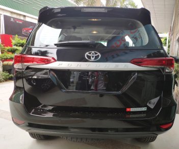 Toyota Fortuner 2019 - Fortuner 2019 KM tới 1xx tr, TG từ 330tr, LH 0908 169 626 để nhận KM