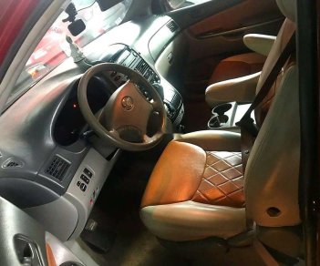 Toyota Sienna 2005 - Bán Toyota Sienna năm 2005, nhập khẩu xe gia đình