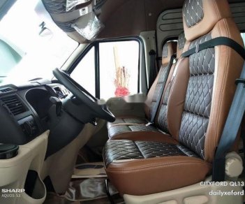 Ford Transit  Mid  2019 - Bán xe Ford Transit sản xuất năm 2019, màu bạc