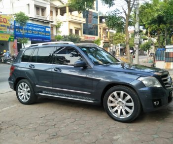 Mercedes-Benz GLK Class 300 2010 - Bán Mercedes -Benz GLK 300 SX 2010, số tự động, chính chủ, xe đi ít lên còn rất đẹp và mới 95%