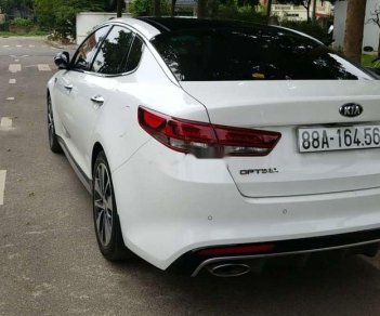 Kia K5   2017 - Cần bán Kia K5 đời 2017, màu trắng, nhập khẩu, xe đẹp long lanh