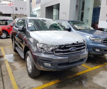 Ford Everest Ambiente 2.0 4x2 AT 2019 - Cần bán xe Ford Everest Ambiente 2.0 4x2 AT năm sản xuất 2019, màu xám 